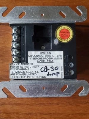 Siemens Cerberus Pyrotronics TRI-R Intelligent Interface Module - Image 1 of 2