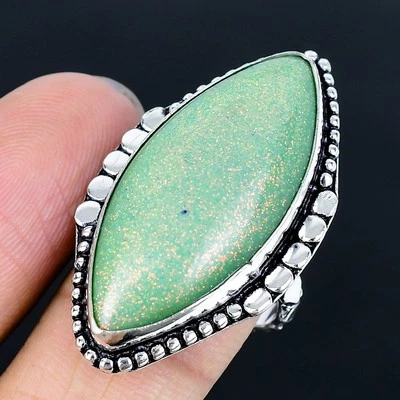 Anillo hecho a mano triplete verde ópalo enchapado en plata 925 talla 9 de EE. UU. Foto 1 de 3