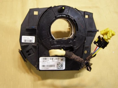 原始设备制造商 2017 道奇 Grand Caravan SXT 方向盘线圈/时钟弹簧 56046496AF — 第 1/4 张图片