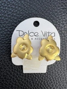 RARE Vintage Dolce Vita France Gold Tone Clip On Flower Earrings Signed ¾” - Picture 1 of 6