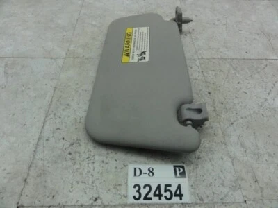 Passenger Sun Visor Rondo 2007 2012 Kia Right Side Front Flap Shade Mirror OEM - Image 1 of 4