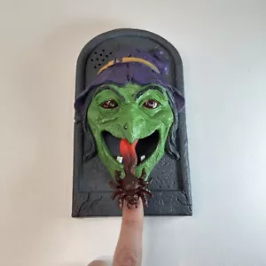 Jump Scare Spider, Witch Halloween Doorbell Knocker Animated Talking Lights - Picture 1 of 3