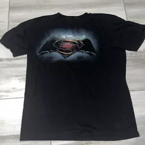 Batman Vs Superman Men's Small T-Shirt Tee DC Comics DCEU BVS Dawn of Justice - Picture 1 of 1