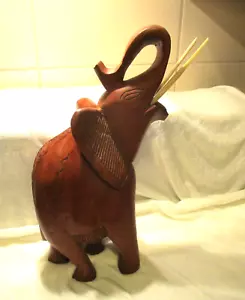 Elefant - aus Holz - schwer - 38 cm - 2.12 kg - Handarbeit - Bild 1 von 5