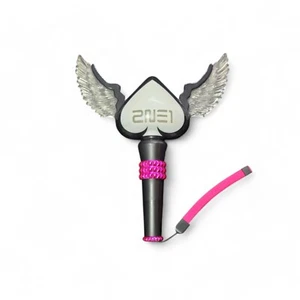 2NE1 Pen Light Pink 2012 1st Global Tour New Evolution Official Goods Used - Picture 1 of 8