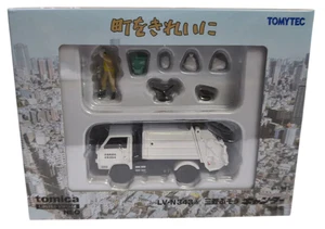 Tomytec Tomica Limited Vintage Mitsubishi Fuso Canteen White LV-N343b - Picture 1 of 1
