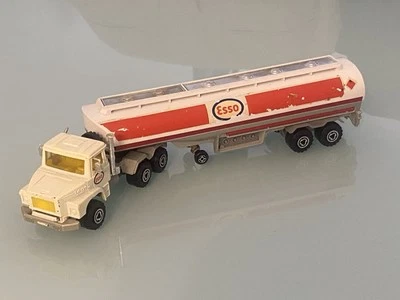 Majorette camion Scania ESSO 1/60 - Photo 1/4