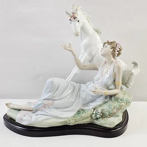 Lladro 6007 Göttin & Einhorn Porzellan Figur mit Sockel & Originalkarton - Bild 1 von 19