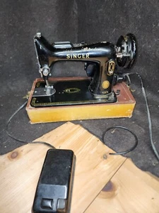VTG Singer 99K Electric Sewing Machine w/ Case,Pedal & Light - Working Ej497351 - Picture 1 of 13
