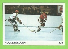 1974-75 Swedish Williams #303 Hockeyskolan Torpedo Gorky Krylia Sovetov Moskva