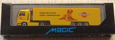 MAN TRUCK W TRAILER  - Metal truck - Yellow PEDIGREE Magic - Herpa - Immagine 1 di 4