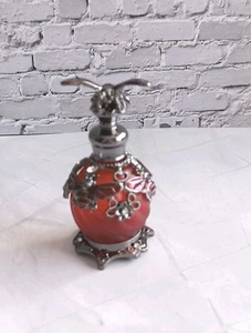 Red Frosted Glass Perfume Bottle with Black Metal Trim Flowers Bees & Diamante - Picture 1 of 3