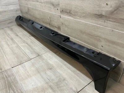 2011-2016 Lexus CT200h  Moulding Assy, Body Rocker Panel, RH OEM 75850-76010 - Imagem 1 de 4