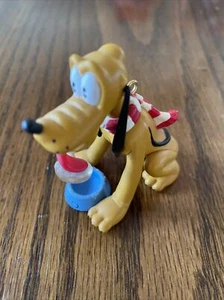 Hallmark Christmas Keepsake Ornament Disney Pluto "Dog Dish Dilemma" 2000 - Picture 1 of 5