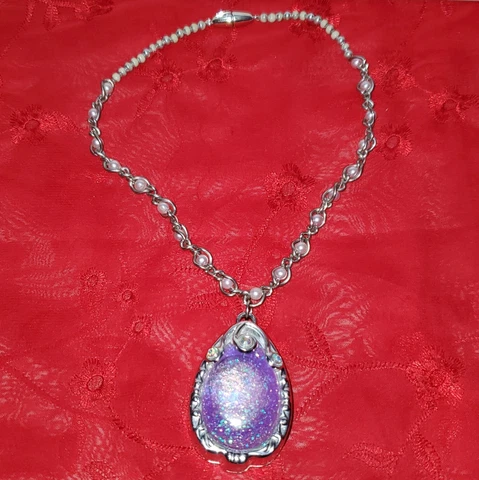 Sofia The First Disney Princess Light Up Amulet Necklace - Rare Cover