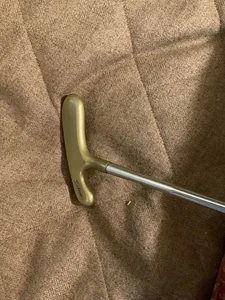 VINTAGE BRASS SCOTTY CAMERON BULLSEYE STANDARD FLANGE PUTTER 35" - Picture 1 of 10