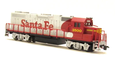 Life Like Santa Fe Diesel Locomotive Engine 3500 HO Scale 8294 ATSF Red Silver - Image 1 of 4