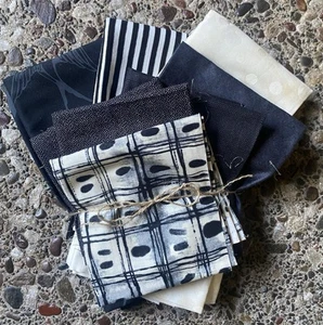 Lot Of 3 Black & White Fabrics Plus 5 FQ Birds Stripes - 4 Yards Free Spirit - Picture 1 of 15