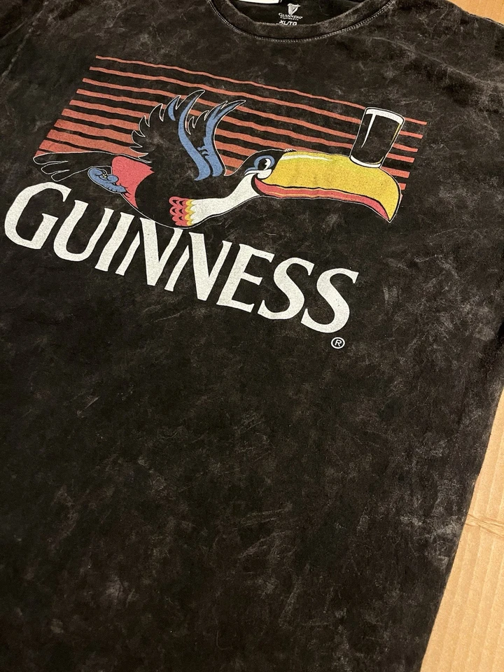 Guinness Beer Toucan Bird 领带染料仿旧黑色 T 恤 XL Stout Lager 都柏林 — 第 1/4 张图片
