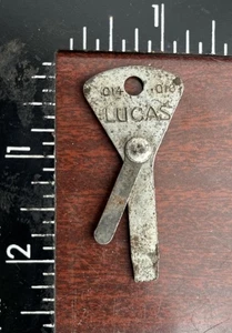 LUCAS POINTS FEELER GAUGE TOOL. VINTAGE CAR TOOLKIT MG, HEALEY, JAGUAR ETC - Picture 1 of 3