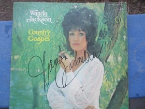SIGNED WANDA JACKSON ALBUM (COUNTRY GOSPEL, 1973)!! - Picture 1 of 6