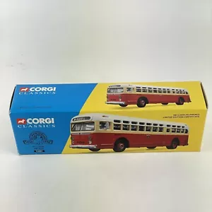 Corgi Classics 54003 St Louis GM 4505 en caja - Imagen 1 de 9