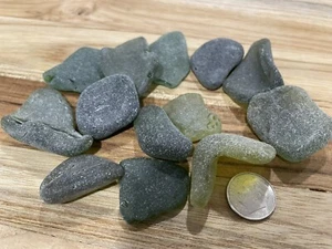 Sea glass - 12 Large Craft Quality Pieces Of Olive Green Sea Glass - Picture 1 of 2