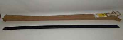 New OEM 2002-2007 Ford Escape Mercury Mariner Roof Rack Slat Assembly - Image 1 of 4