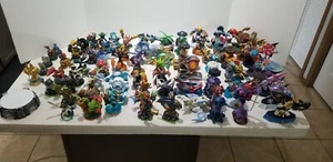 Skylanders Giants Complete UR Set w Checklist Buy 4 = %15 off*$10.00 Minimum👾 - Picture 1 of 89