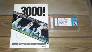 George Brett Autographed 3000 Hits Ticket & Commemorative Program - PSA/DNA 10 - Picture 1 of 10