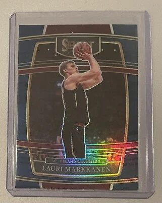 Panini Select 2021-22 Lauri Markkanen Blue Prizm Concourse Cleveland Cavaliers Foto 1 de 2