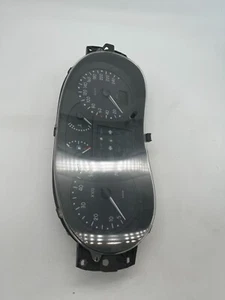 X101* Renault Clio 2 Tacho Kombiinstrument P7700428508 - Imagen 1 de 7