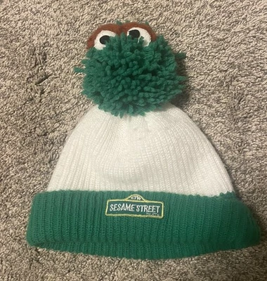 复古 80 年代芝麻街布偶饼干怪物豆豆帽 Pom Pom — 第 1/4 张图片