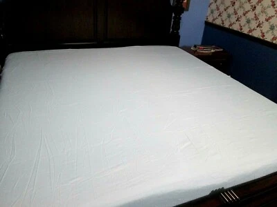 Sábana plana Kohl's Home clásica azul claro Queen Foto 1 de 4