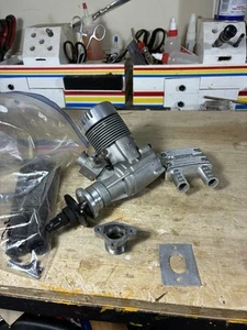 9. O.S. Bg-1 1.08 W New Muffler R/c Model airplane Engine - Picture 1 of 9