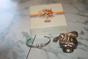 Disney Metal Donald Duck Pin & Mickey Mouse Bracelet - Picture 1 of 4