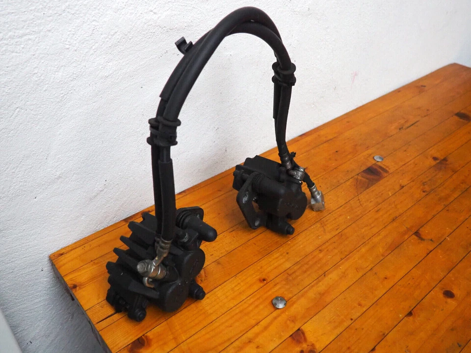 Kawasaki ER6N ER650E Satz Bremssättel vorne Bremssattel links rechts Bremszange - Bild 1 von 1