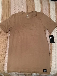 Nike Shirt Small - Picture 1 of 8