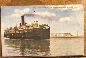 Steamer City of Benton Harbor Entering St. Joseph Harbor, 1910 - Bild 1 von 4