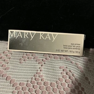 New In Box Mary Kay Eye Primer ~ Full Size ~ Fast Ship - Picture 1 of 2