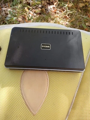 D-Link DGS-2208 Desktop Switch 10/100/1000 Gigabit 8-Port Ethernet - Image 1 of 4