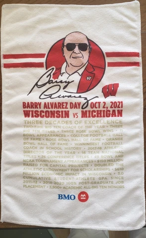 Barry Alvarez Towel! Three Decades of Excellence! Wisconsin Badgers Cover