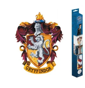 Calcomanía de pared reposicionable Harry Potter House Gryffindor Crest RoomScapes 24 x 18 - Imagen 1 de 4