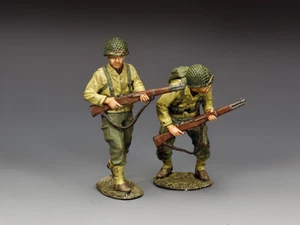 DD326 Advancing Under Fire de King & Country - Imagen 1 de 2