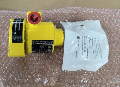 Vegaswing 61 SWING61.DUNAVXUZX Vibrating level switch for liquids - Image 1 of 4