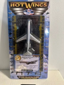 2000 Hot Wings Boeing 727 American Airlines Item #15104 - Picture 1 of 3