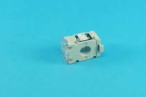 Schneider Electric METSECT5CC010 current transformer DIN mounting 100/5 21 mm - Bild 1 von 2