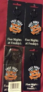 "Lote de 4 - Five Nights at Freddy's Videojuego ""Abrazos gratis" - Imagen 1 de 3
