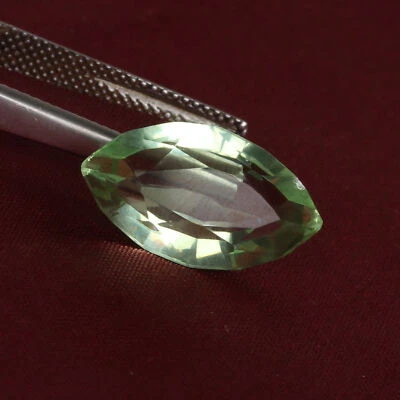 Amatista de color verde claro creada en laboratorio con forma de marquesa de 12 quilates para collar Foto 1 de 4