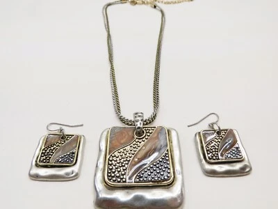 Conjunto de joyas collar colgante deslizable Laura Ashley tono plata D2317 Foto 1 de 4